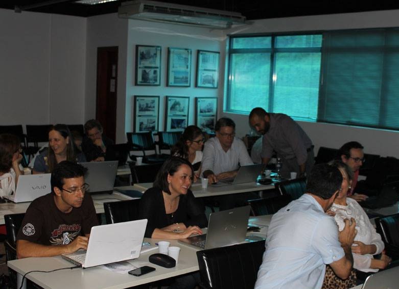 Curso de Tomografia computadorizada para endodontistas e clínicos foi um sucesso.